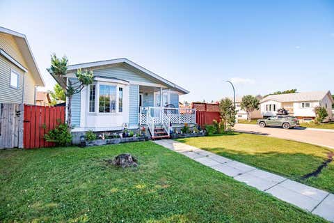 Photo of 63 Elder Street, Red Deer, AB T4R 2C6 (MLS # A2314752)