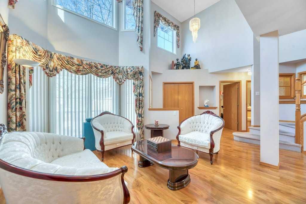 Photo of 52 Country Hills Green NW, Calgary, AB T3K 4Y4 (MLS # A2295133)