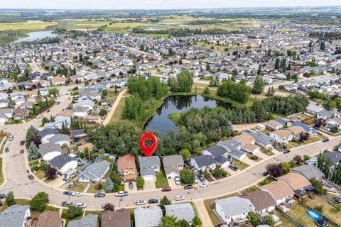 Photo of 42 Westglen Boulevard, Blackfalds, AB T0M 0J0 (MLS # A2335060)