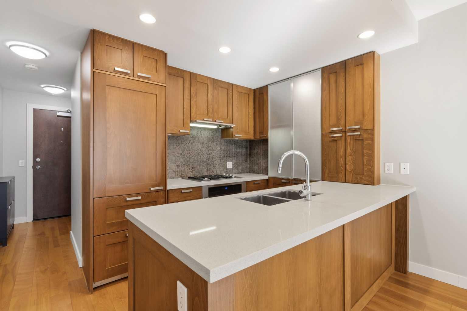 222 Riverfront Avenue SW 521