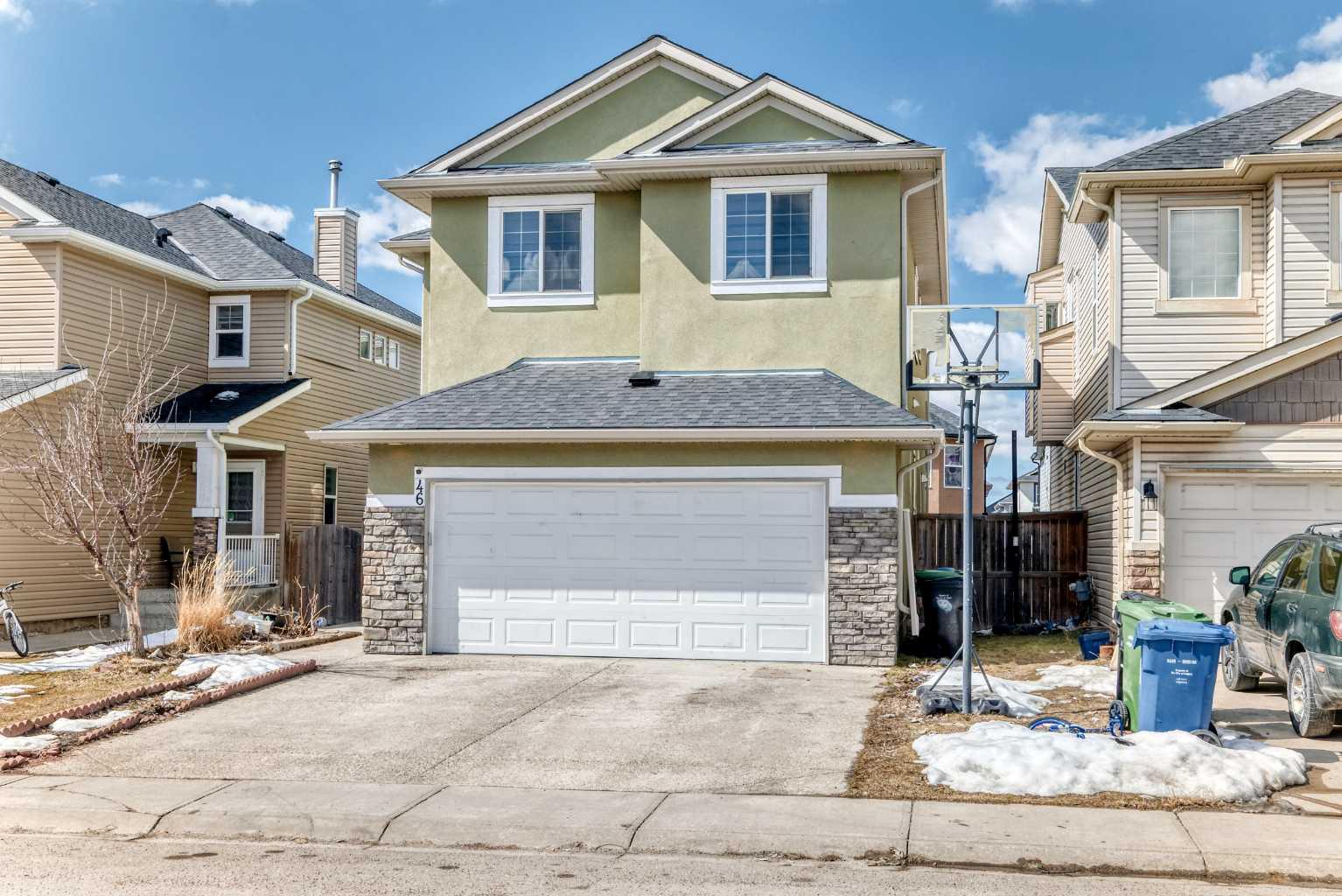 46 Saddlecrest Gardens NE