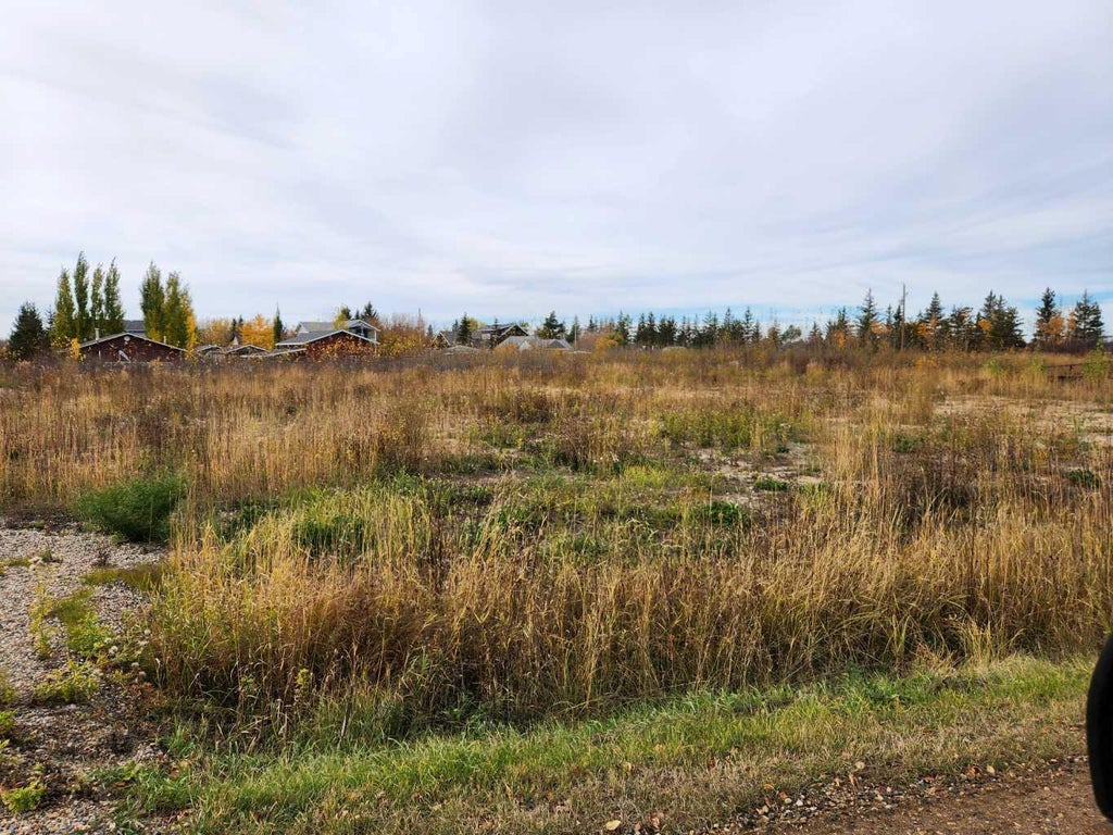 Photo of 705 Willow Bay, Brightsand Lake, SK S9V 2T0 (MLS # A2355346)