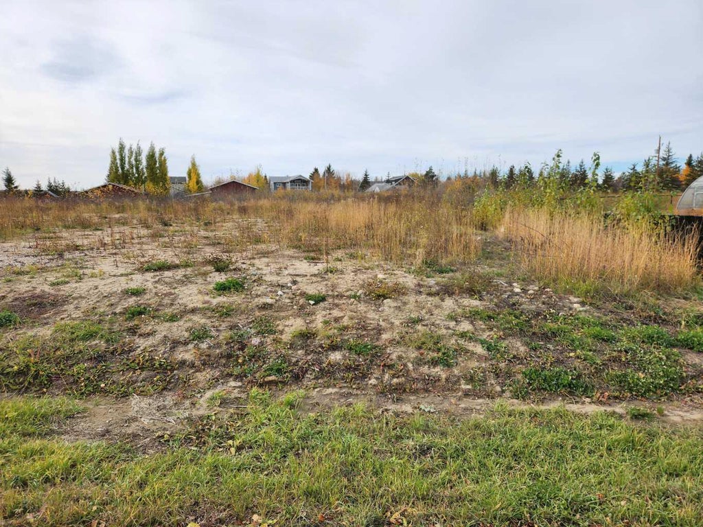 Photo of 705 Willow Bay, Brightsand Lake, SK S9V 2T0 (MLS # A2355346)
