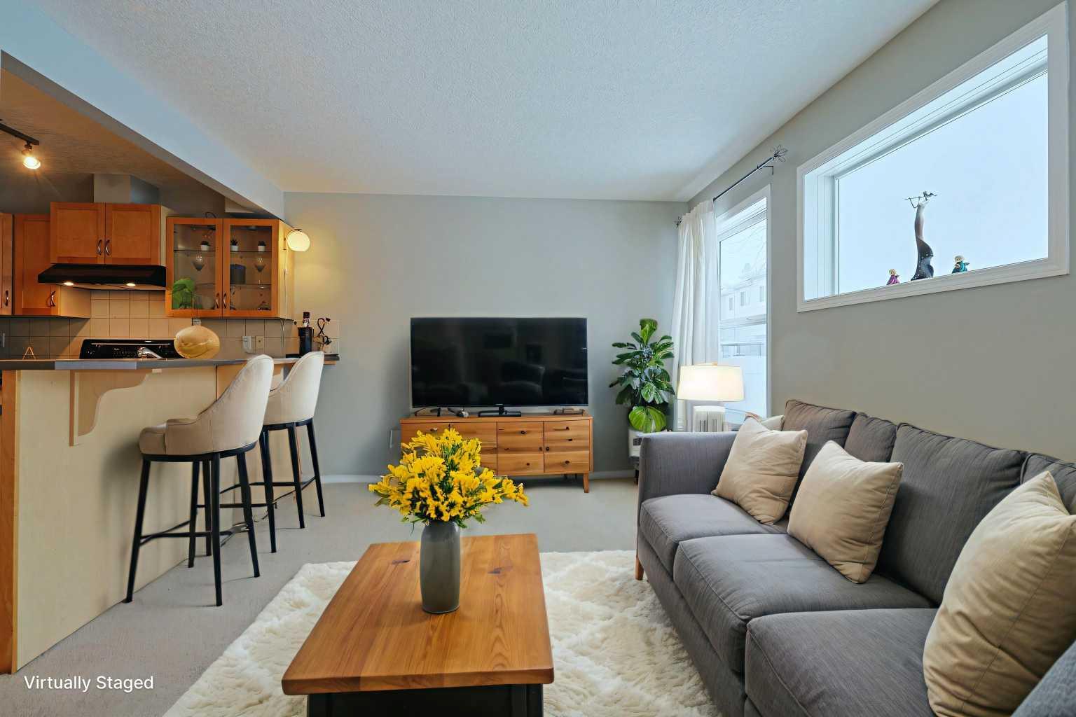 322 Country Village Cape NE