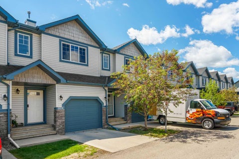 Photo of 620 Luxstone Landing SW #604, Airdrie, AB T4B 0B6 (MLS # A2344729)