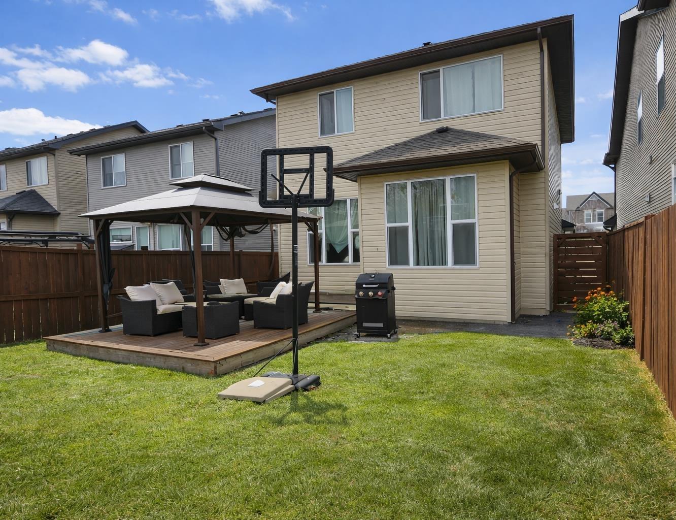 1580 New Brighton Drive SE