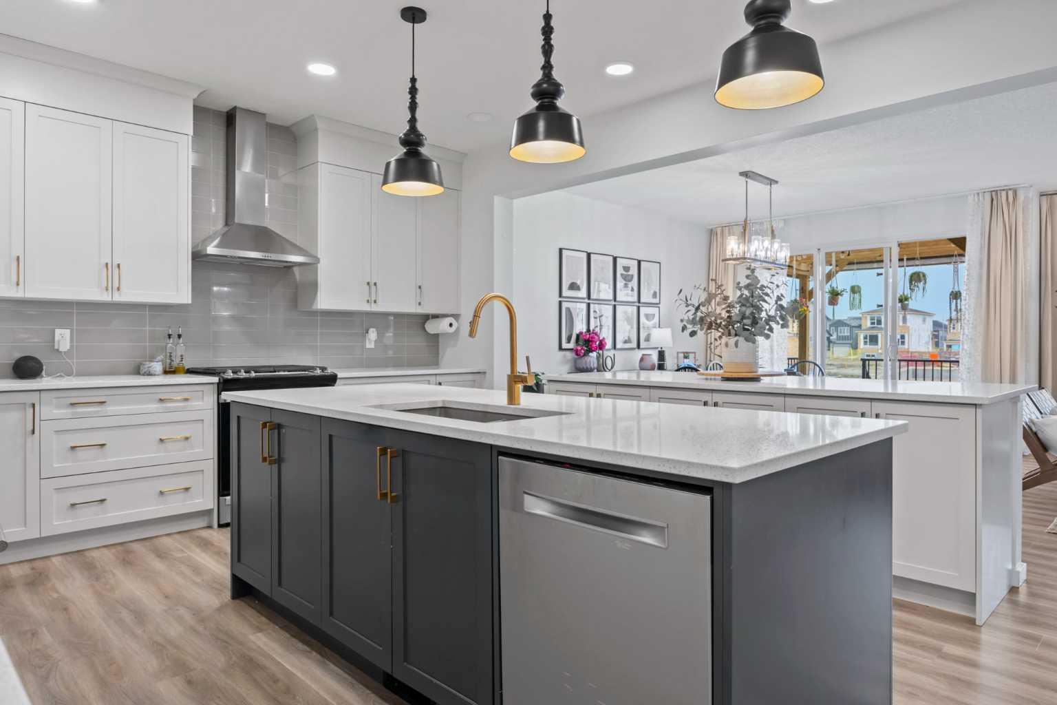 416 Walcrest View SE