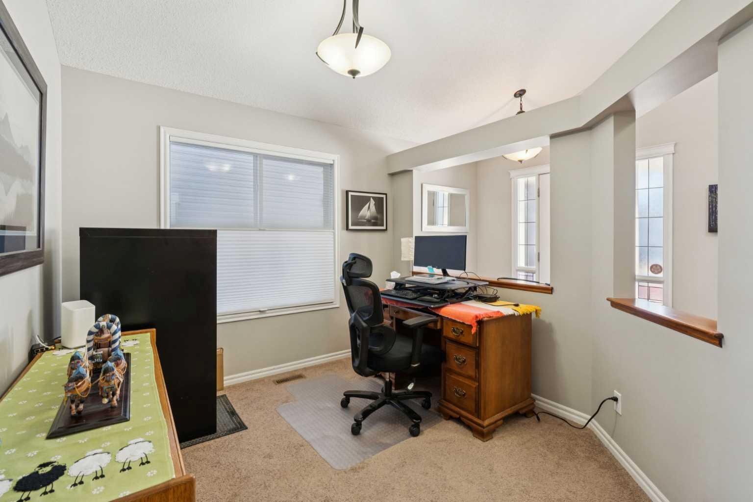 351 Sagewood Place SW