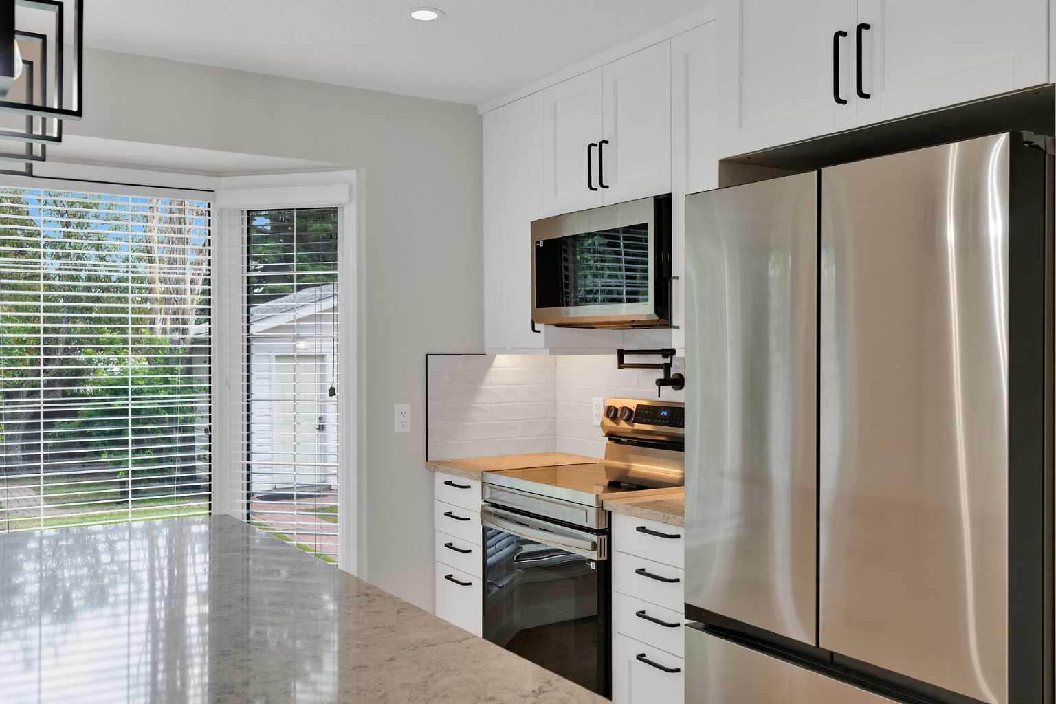 811 Seattle Drive SW