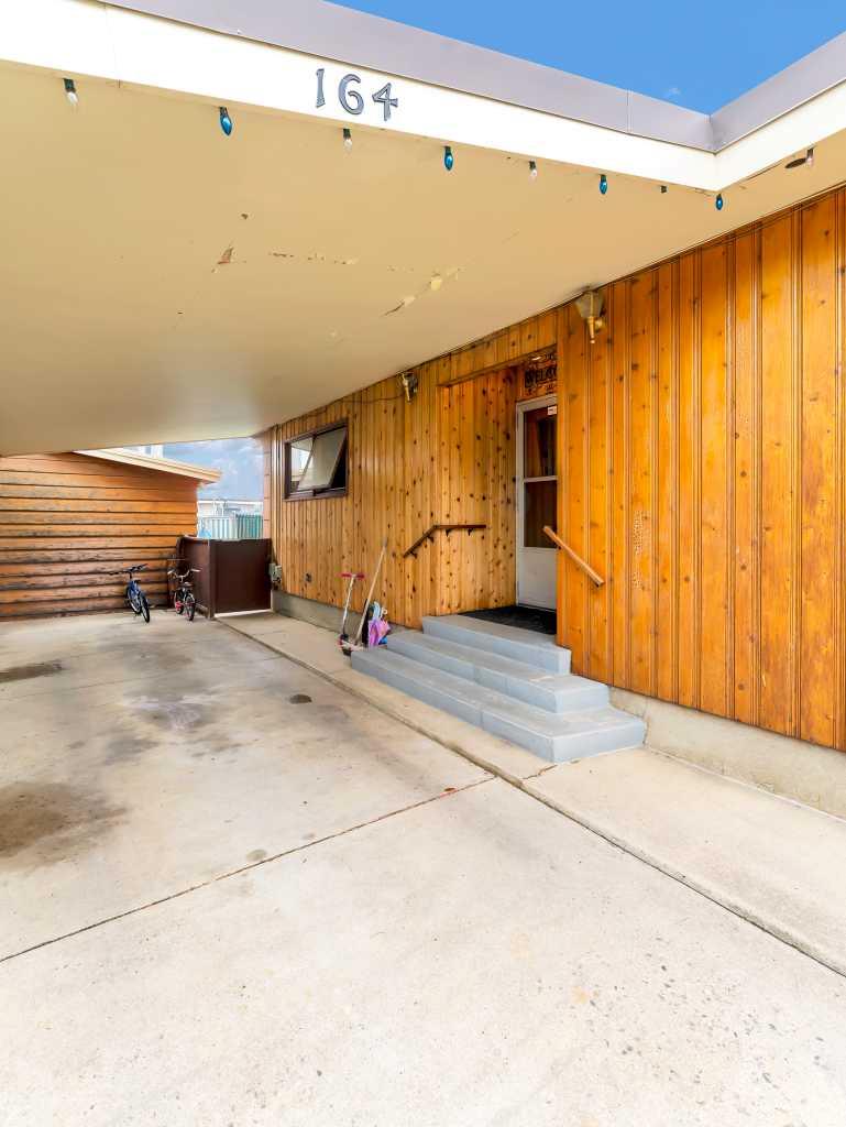 164 Muir Crescent NW