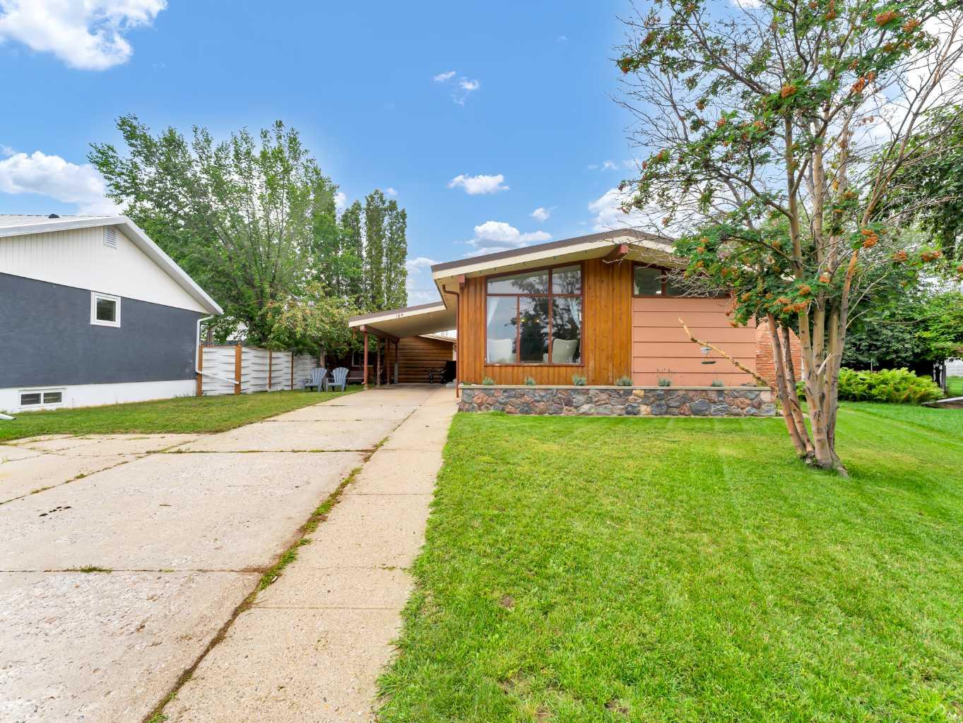 164 Muir Crescent NW