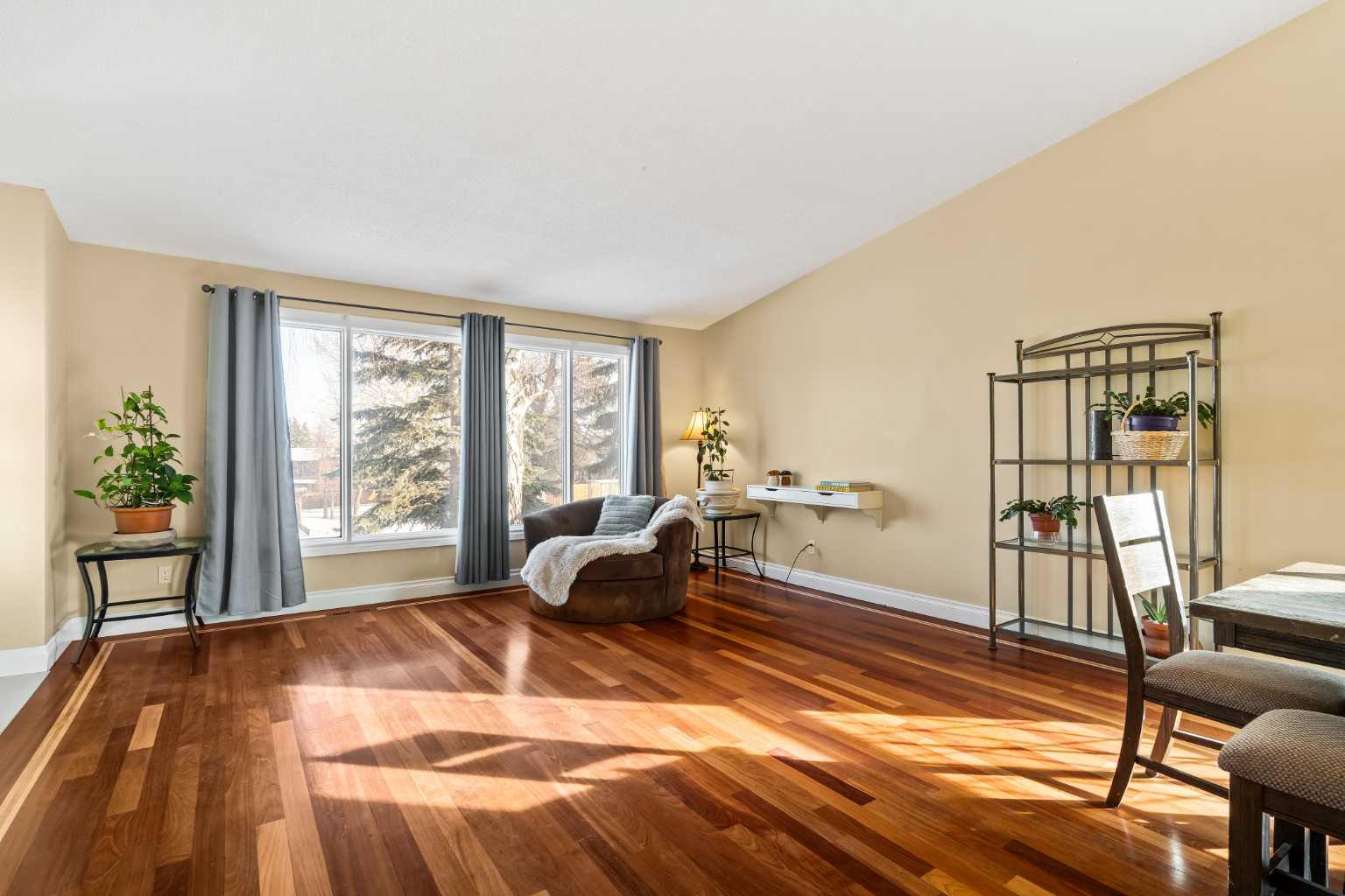 1343 Berkley Drive NW