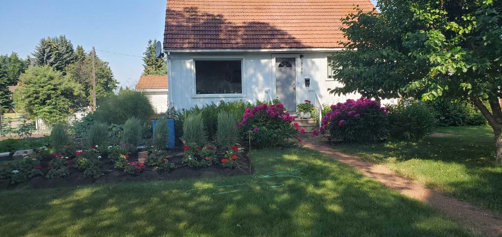 Photo of 3702 44 Avenue, Red Deer, AB T4N 3H5 (MLS # A2295344)