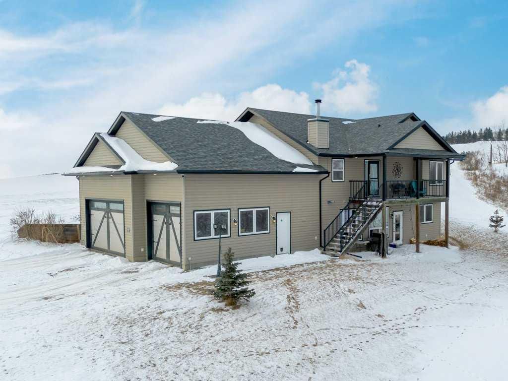 Photo of 37502 Range Road 263, Rural Red Deer County, AB T4E 1J1 (MLS # A2287186)