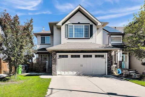 Photo of 77 silverado creek Crescent SW, Calgary, AB T2X 0C6 (MLS # A2319350)