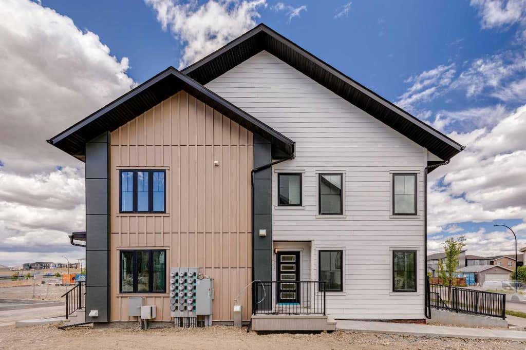Photo of 14667 1 Street NE, Calgary, AB T3P 2K4 (MLS # A2319372)