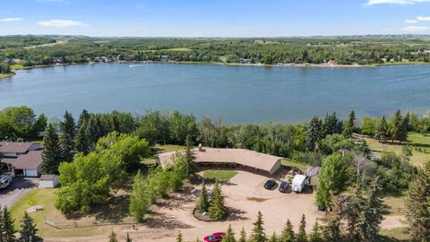 Photo of 4404 49 Street, Hardisty, AB T0B 1V0 (MLS # A2317078)