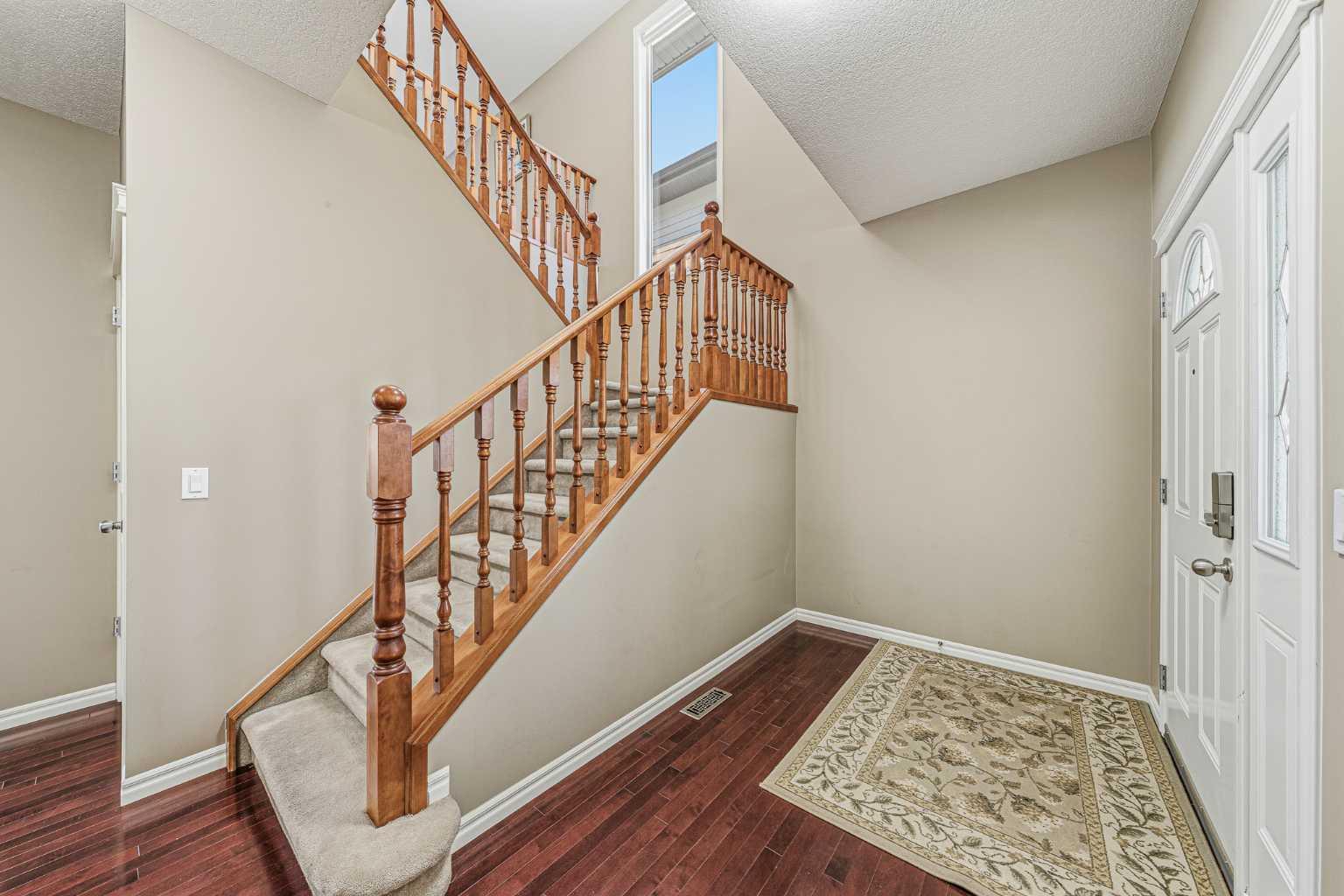 94 Kincora Gardens