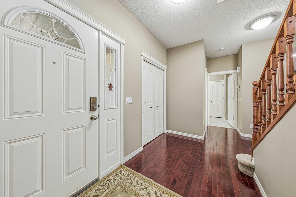 Photo of 94 Kincora Gardens, Calgary, AB T3R 1R5 (MLS # A2311234)