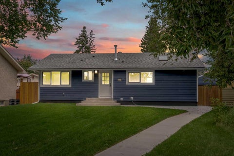 Photo of 2524 Southwood Drive SE, Calgary, AB T2B 1S5 (MLS # A2340898)