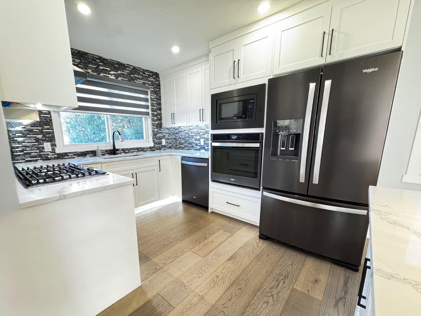 10304 Elbow Drive SW