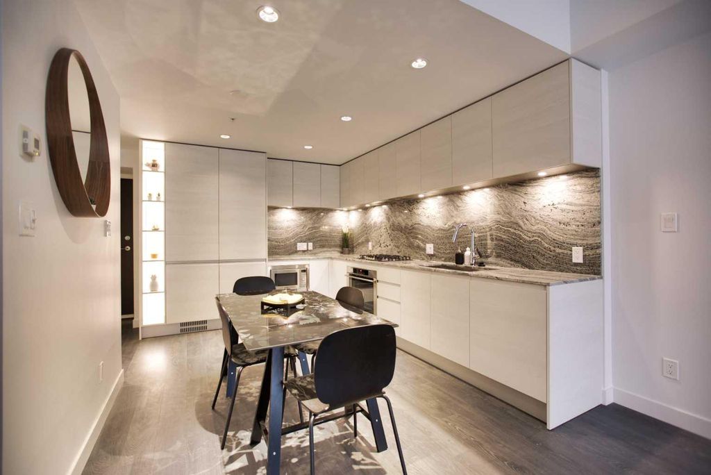 Photo of 310 12 Avenue SW #505, Calgary, AB T2R 0C7 (MLS # A2294647)