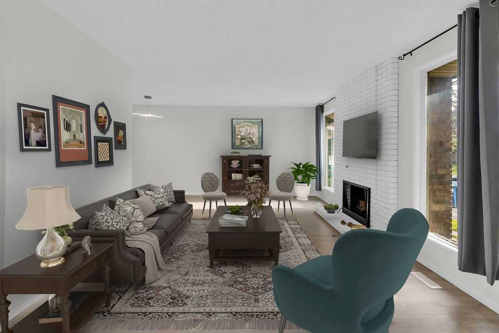 10 Radcliffe Crescent SE