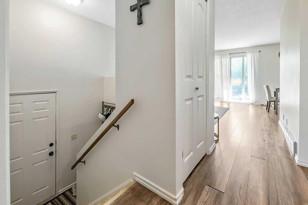 124 Bergen Road NW