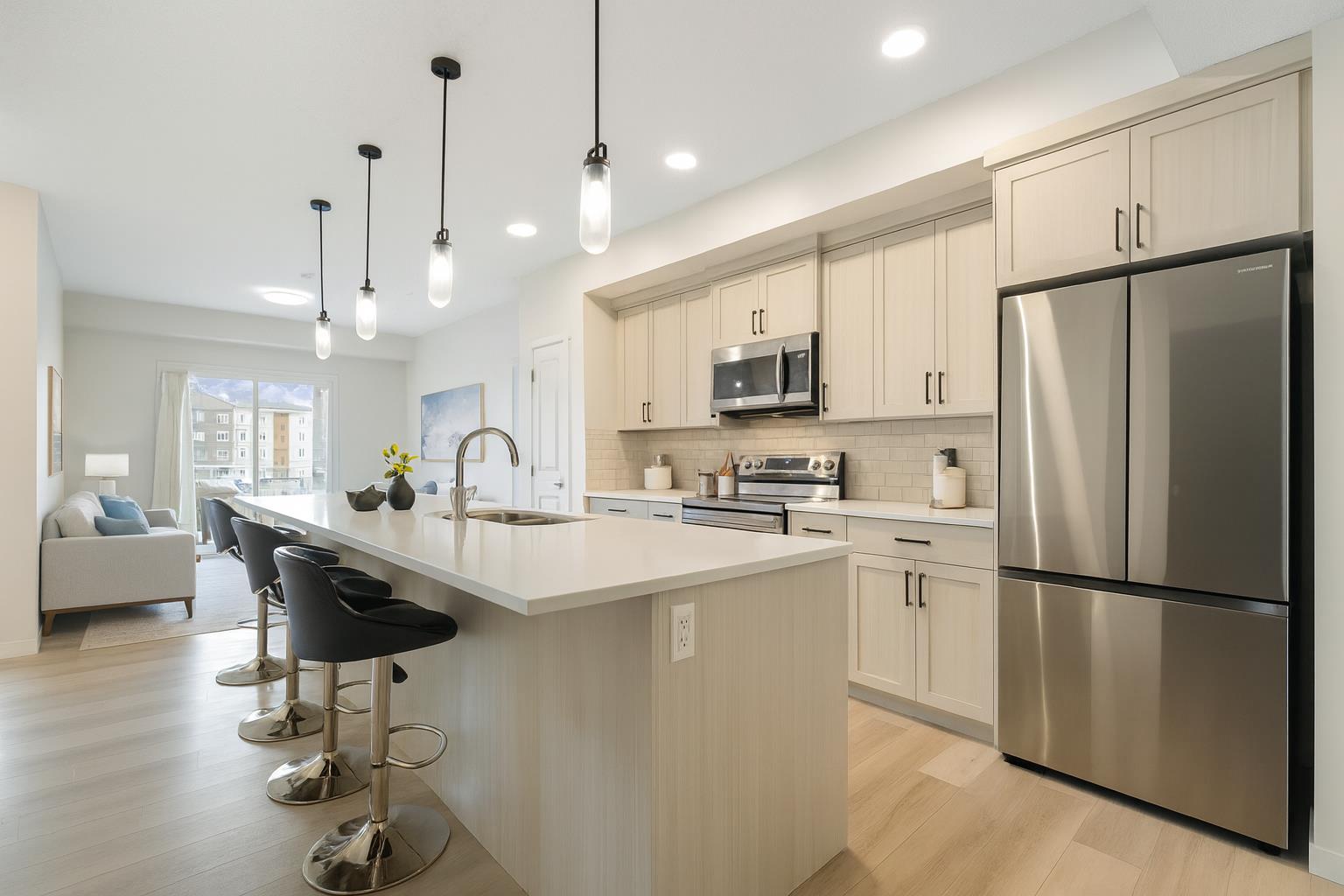 80 Carrington Plaza NW 308