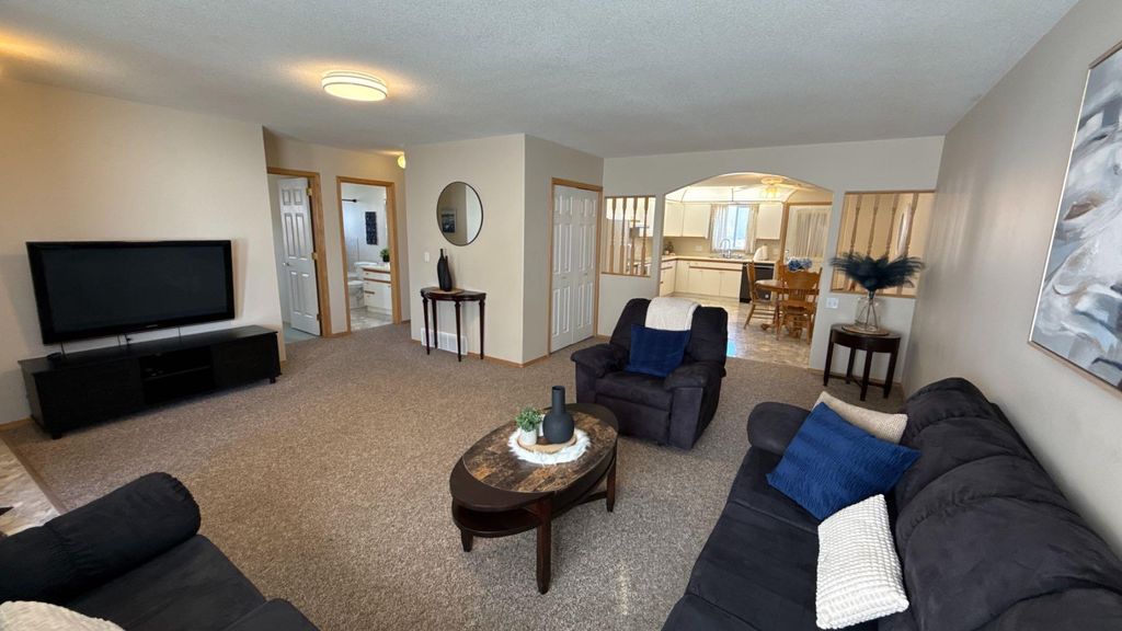 Photo of 51 St Street #6 4701, Grimshaw, AB T0H 1W0 (MLS # A2306362)