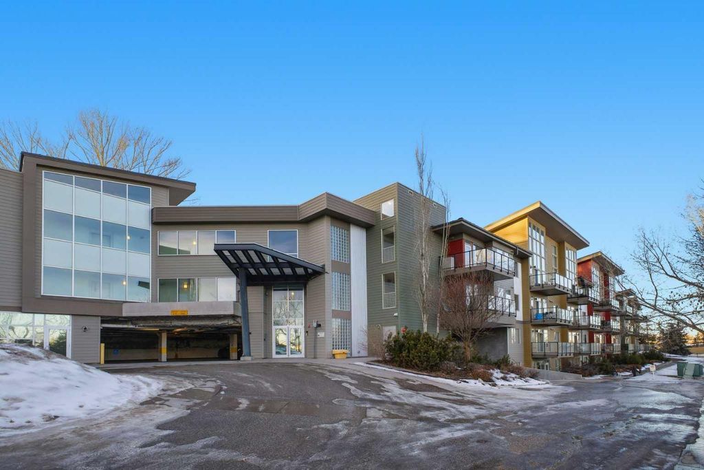 Photo of 4303 1 Street NE #201, Calgary, AB T2E 7M3 (MLS # A2282878)