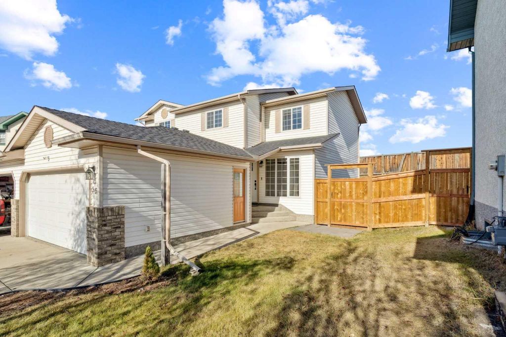 Photo of 56 West Terrace Road, Cochrane, AB T4C 1S5 (MLS # A2314690)