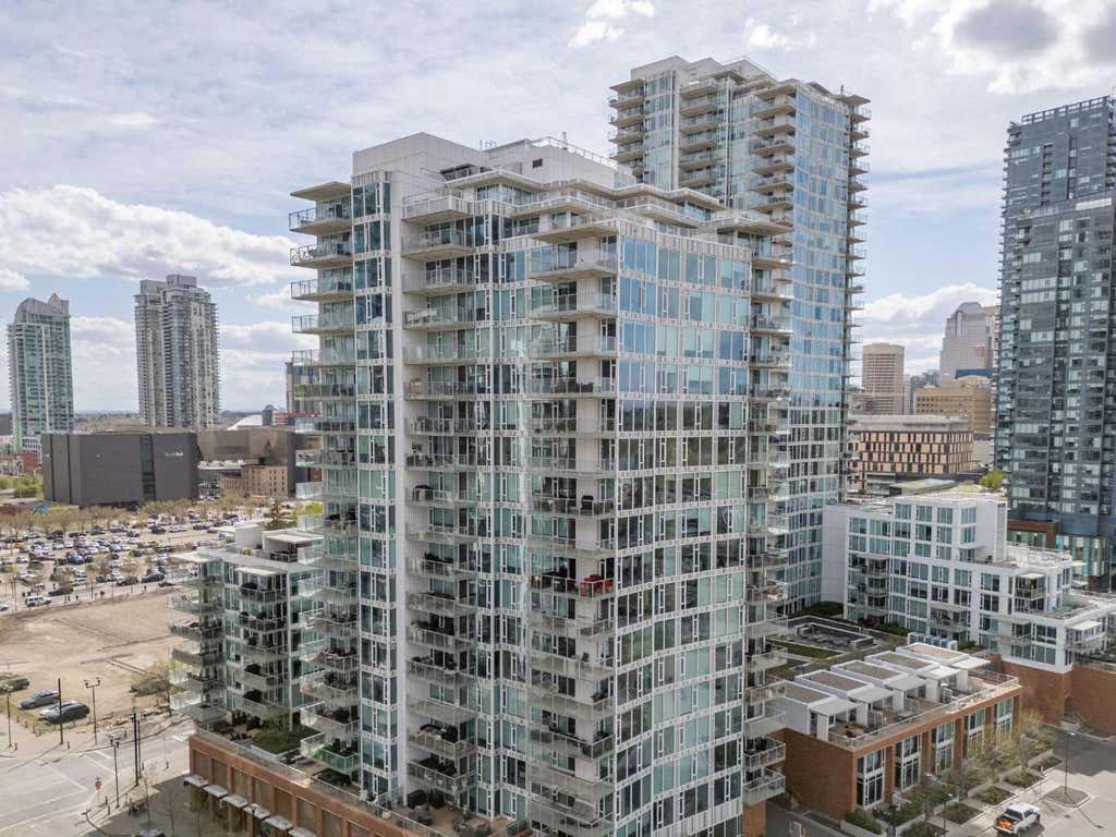 Photo of 519 Riverfront Avenue SE #206, Calgary, AB T2G 5C3 (MLS # A2311264)