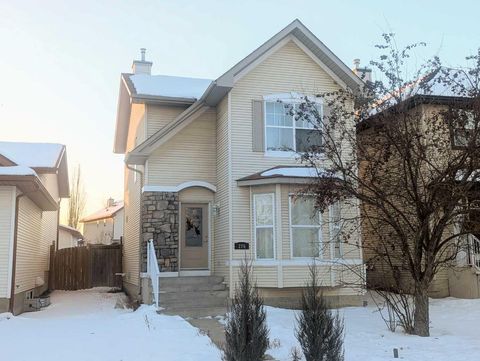 276 Cramond Close SE Calgary AB T3M 1E2