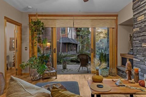 101B Stewart Creek Landing 2107 Canmore AB T1W 0E3