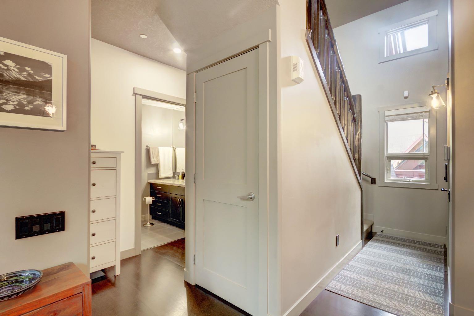 107 Armstrong Place 621