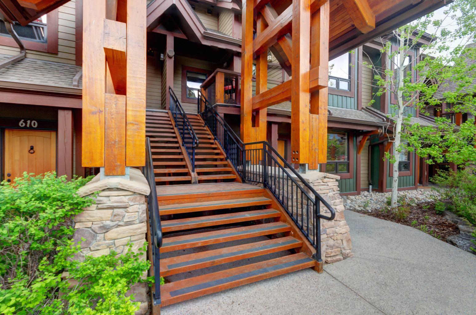 107 Armstrong Place 621