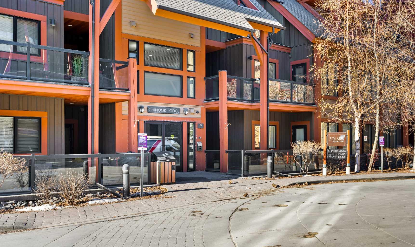 191 Kananaskis Way 301