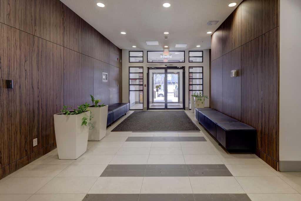 Photo of 510 Edmonton Trail NE #311, Calgary, AB T2E 0J7 (MLS # A2335289)