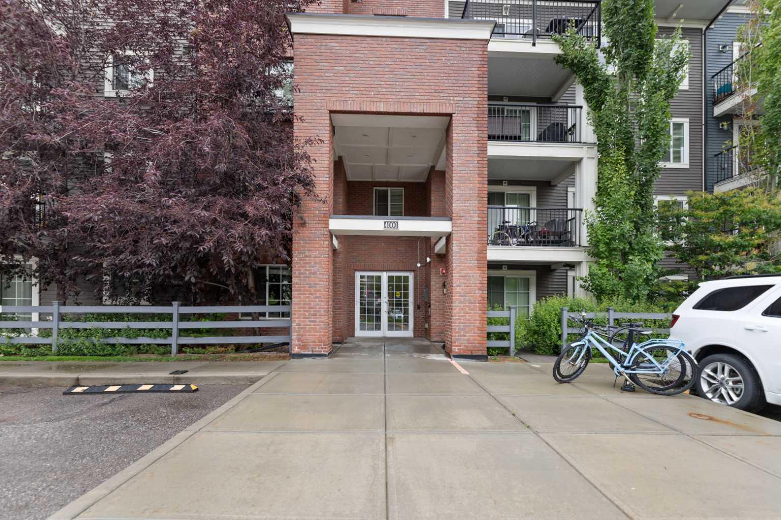 99 Copperstone Park SE 4414