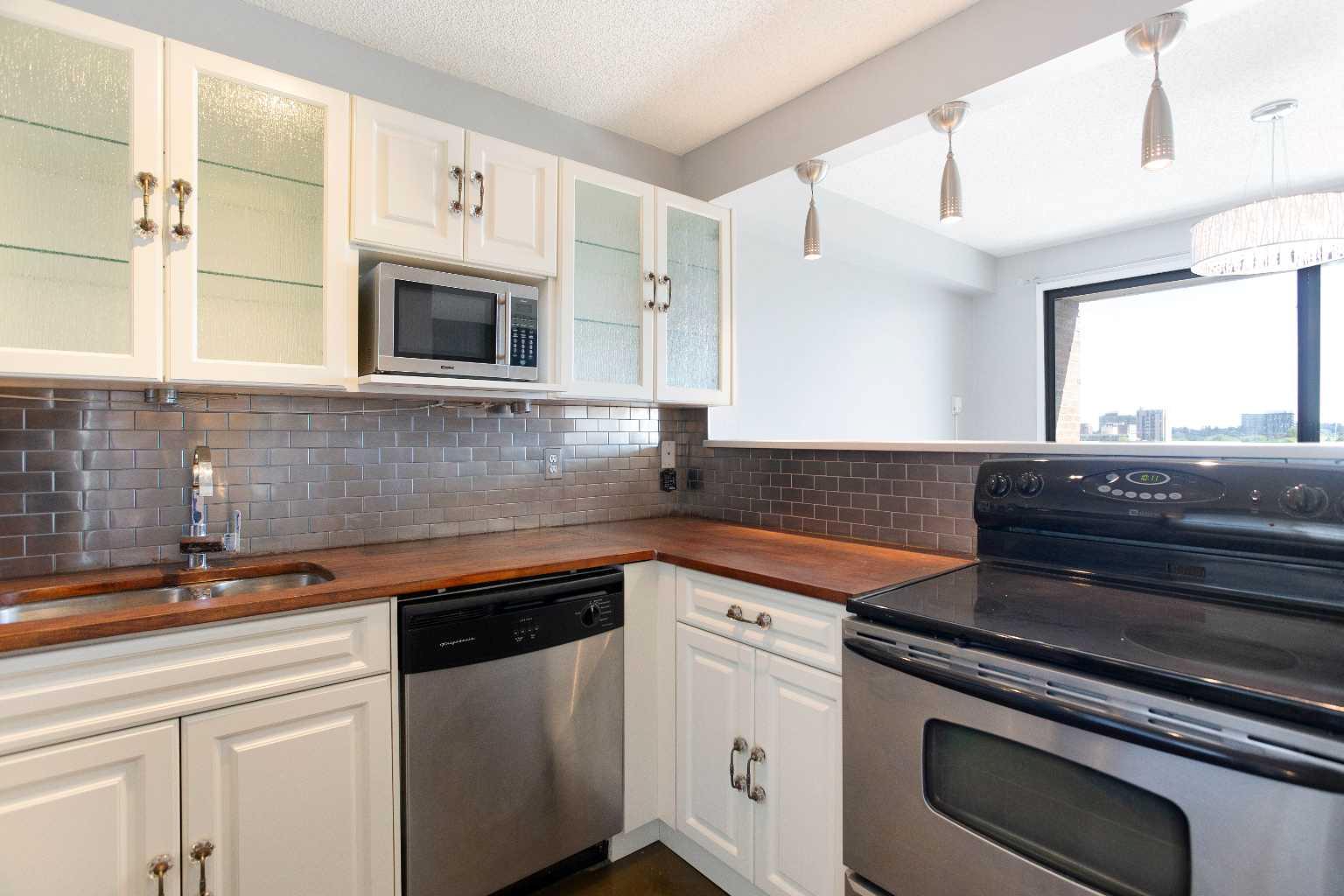 1414 5 Street SW 803