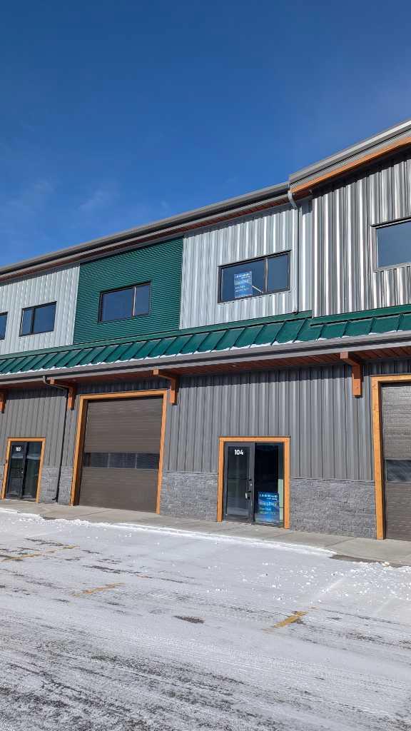 100 Alpine Meadows 1104 & 1204