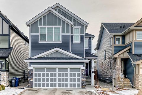 325 Sundown View Cochrane AB T4C 2R2