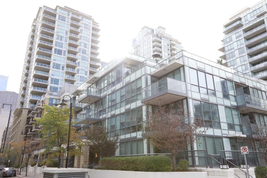 Photo of 51 Waterfront Mews SW #304, Calgary, AB T2P 0X3 (MLS # A2247254)