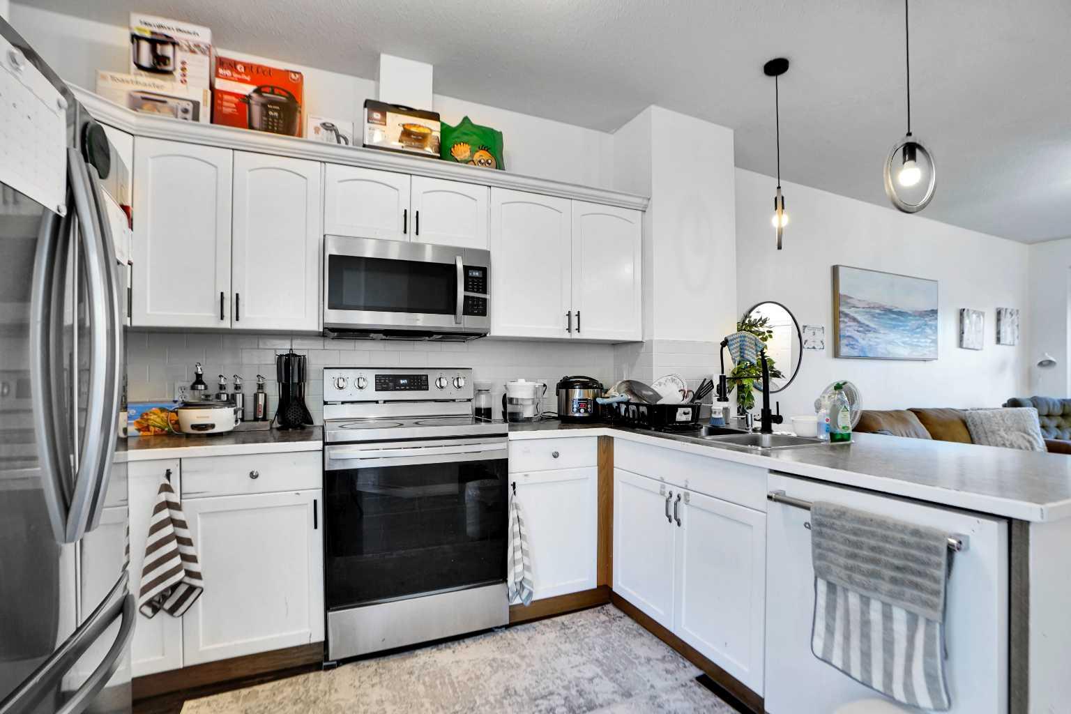 111 Tarawood Lane NE 353
