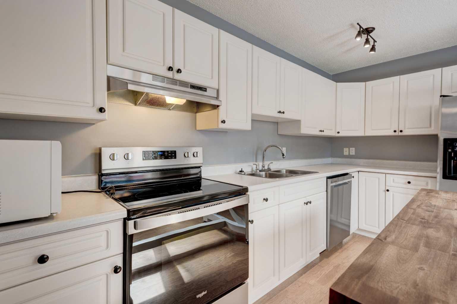 3620 51 Street SW 14