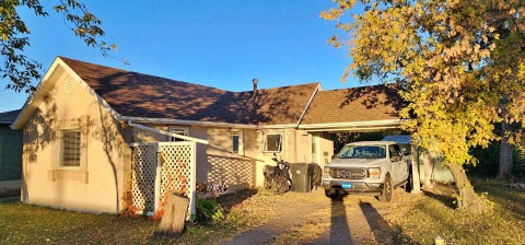 Photo of 5111 53 Street, Mannville, AB T0B 2W0 (MLS # A2326910)