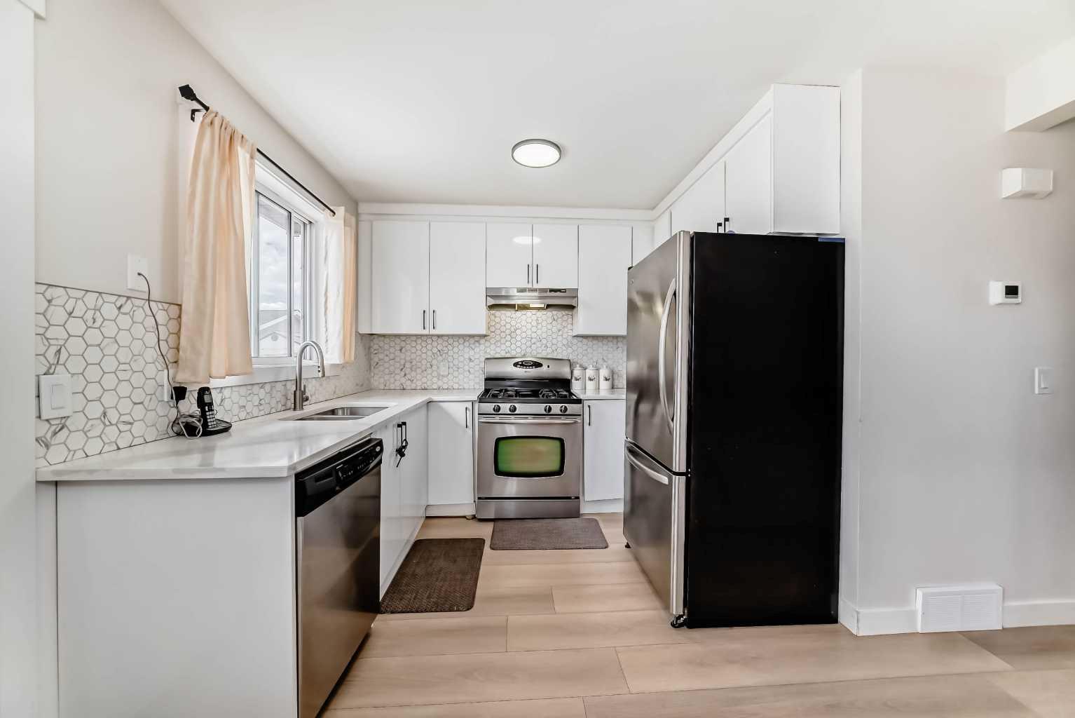 114 Martinbrook Road NE