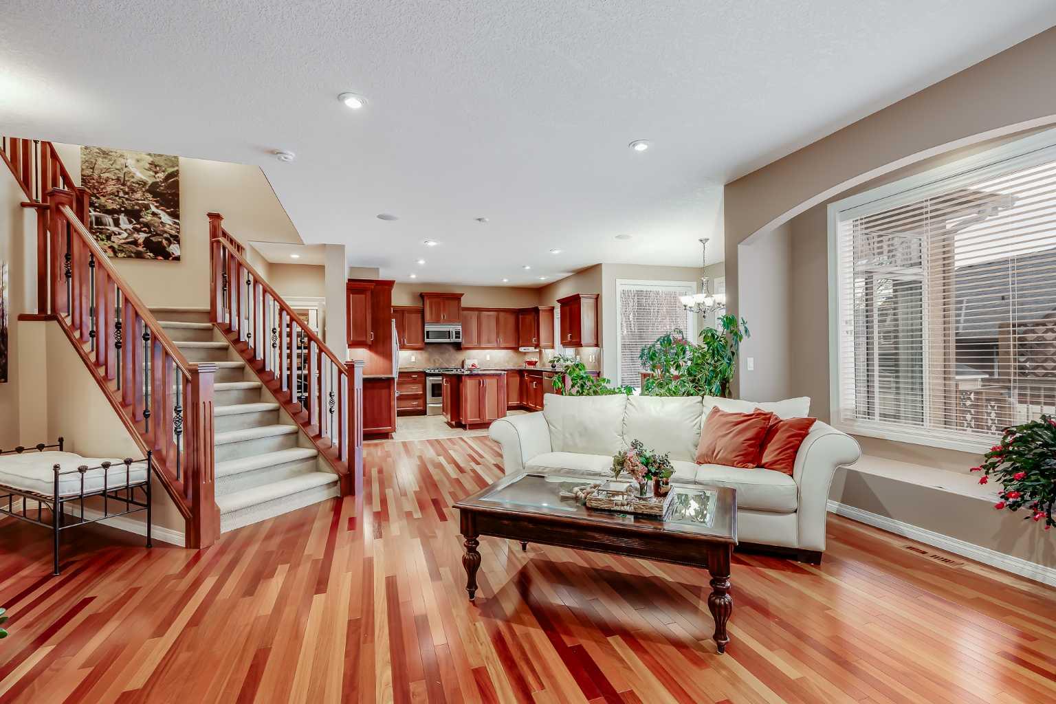 47 Tuscany Estates Close NW