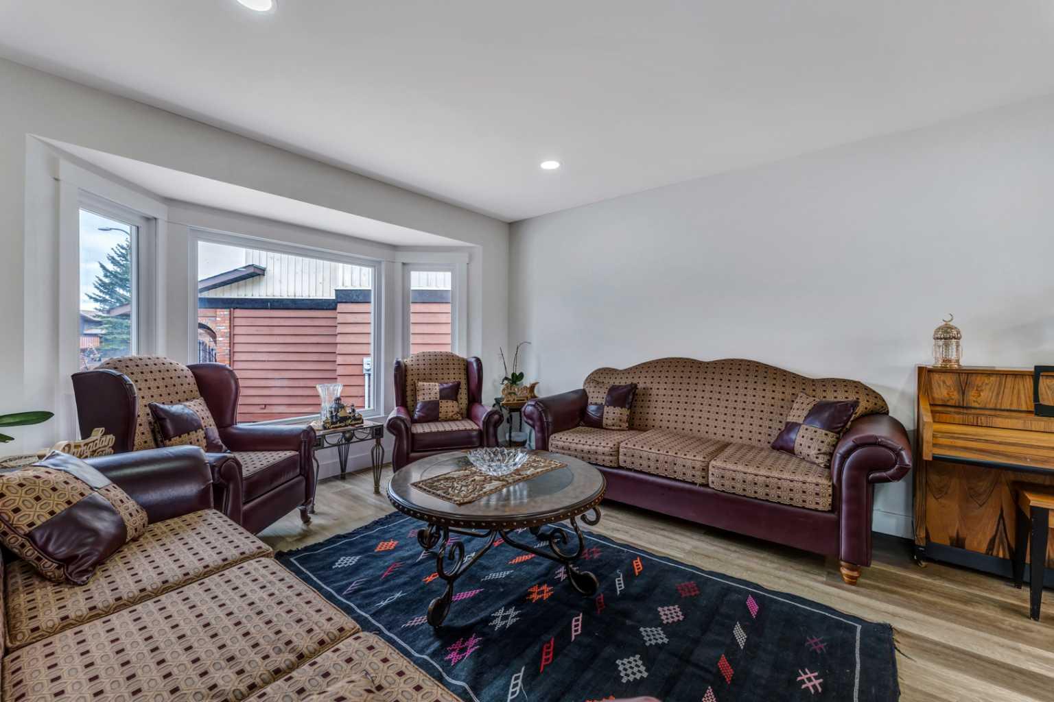 52 Millward Place NE